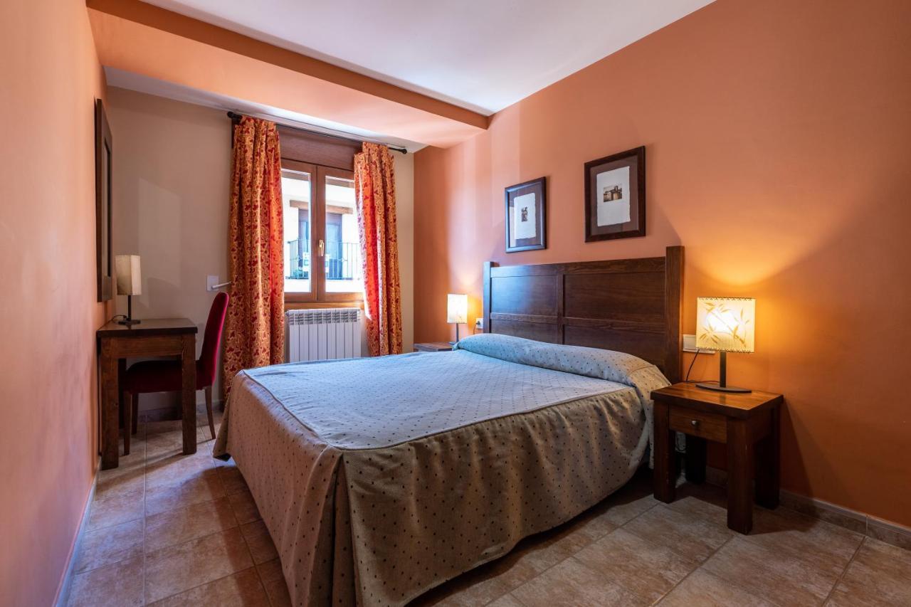 מורה דה רוביילוס Apartamentos La Trufa Negra מראה חיצוני תמונה